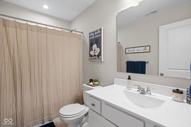 17068 Cole Evans Drive, Noblesville, IN 46060