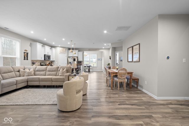 17068 Cole Evans Drive, Noblesville, IN 46060