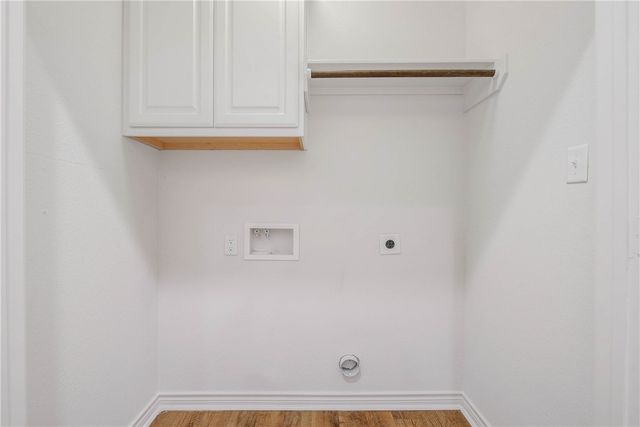 1483 Buena Vista, College Station, TX 77845