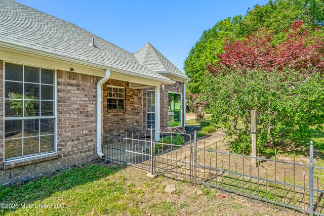 7084 Eastover Boulevard, Olive Branch, MS 38654