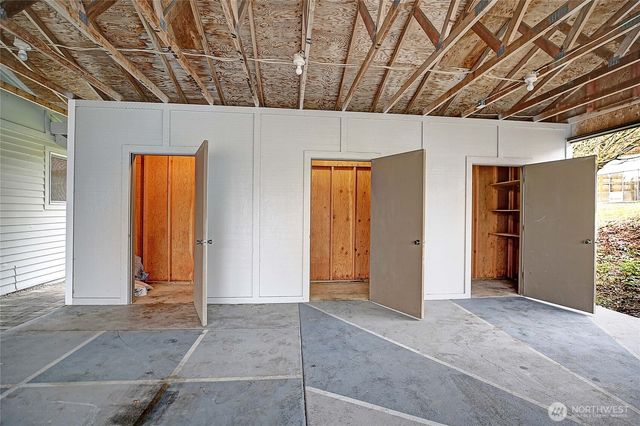 2009 256th Street NW, Stanwood, WA 98292