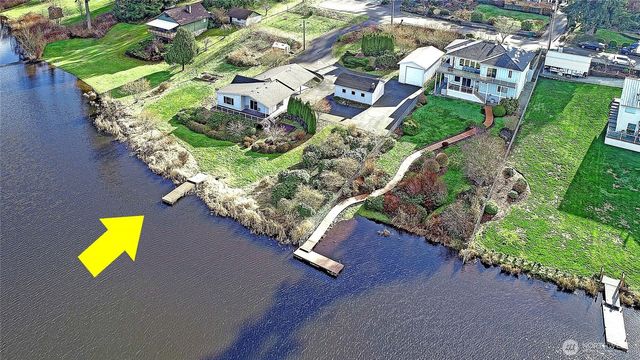 2009 256th Street NW, Stanwood, WA 98292