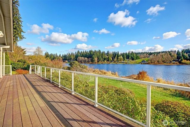 2009 256th Street NW, Stanwood, WA 98292