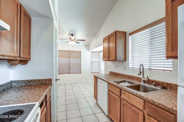 815 E Calle Del Norte --, Chandler, AZ 85225