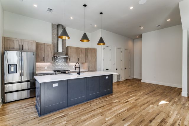 5609 Live Oak Street 301, Dallas, TX 75206