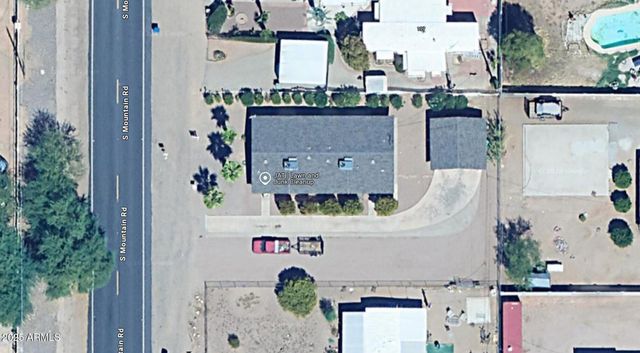 143 S Mountain Road, Apache Junction, AZ 85120