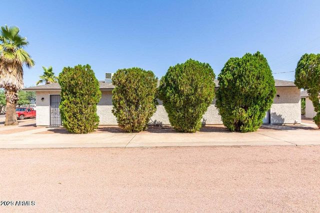 143 S Mountain Road, Apache Junction, AZ 85120
