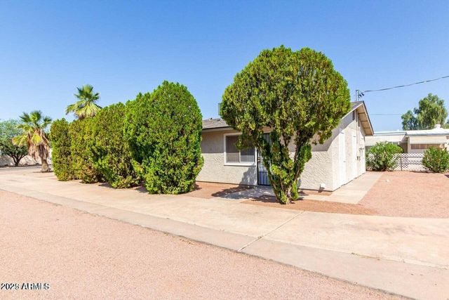 143 S Mountain Road, Apache Junction, AZ 85120