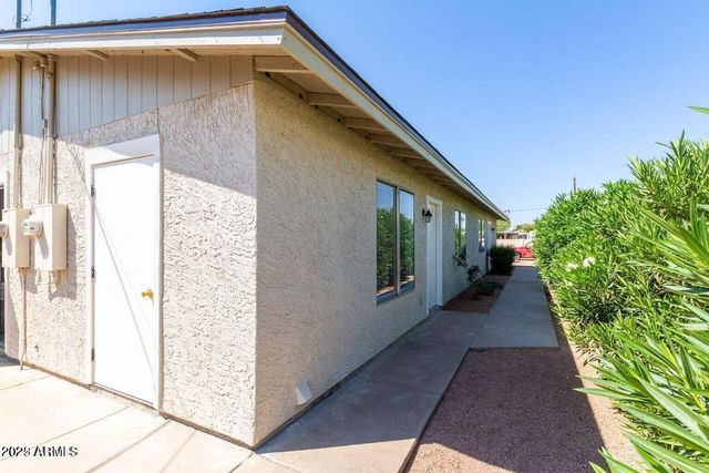 143 S Mountain Road, Apache Junction, AZ 85120