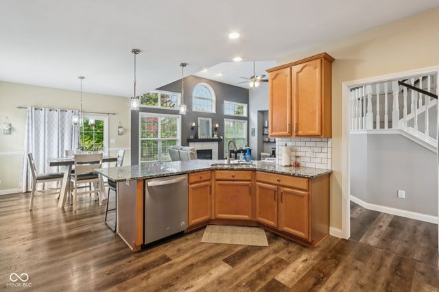 13260 Bellshire Lane, Carmel, IN 46074