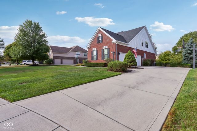 13260 Bellshire Lane, Carmel, IN 46074