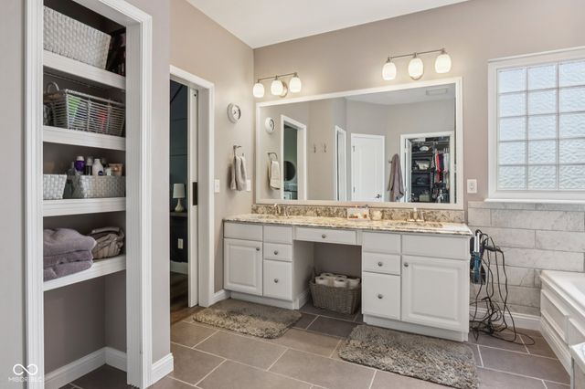 13260 Bellshire Lane, Carmel, IN 46074