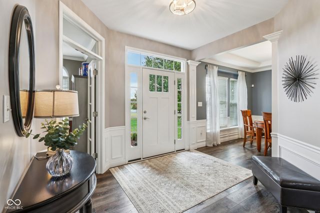 13260 Bellshire Lane, Carmel, IN 46074