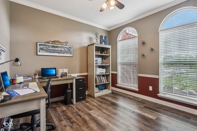 13260 Bellshire Lane, Carmel, IN 46074