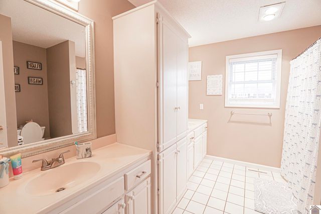 206 Metcalf Lane, Almo, KY 42020