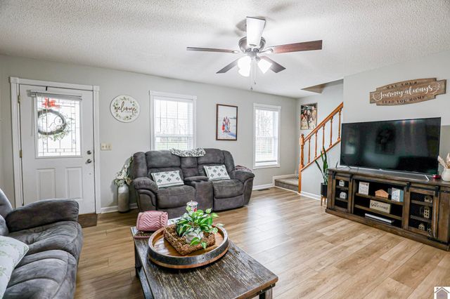 206 Metcalf Lane, Almo, KY 42020