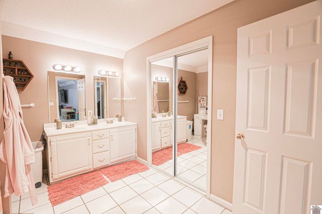 206 Metcalf Lane, Almo, KY 42020