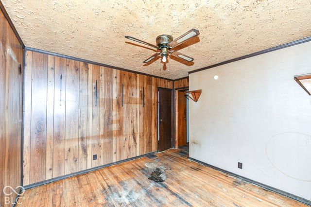 1917 N Riley Avenue, Indianapolis, IN 46218