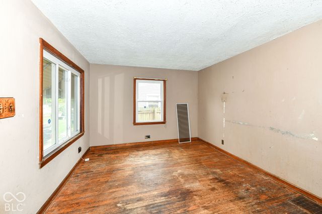 1917 N Riley Avenue, Indianapolis, IN 46218