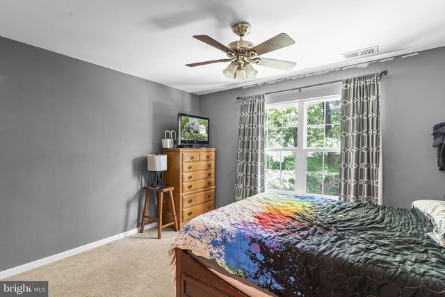 2037 BAYTHORNE RD, Prince Frederick, MD 20678
