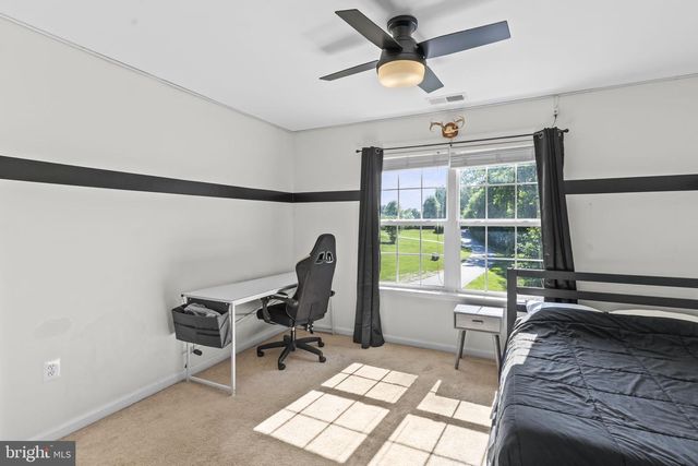 2037 BAYTHORNE RD, Prince Frederick, MD 20678
