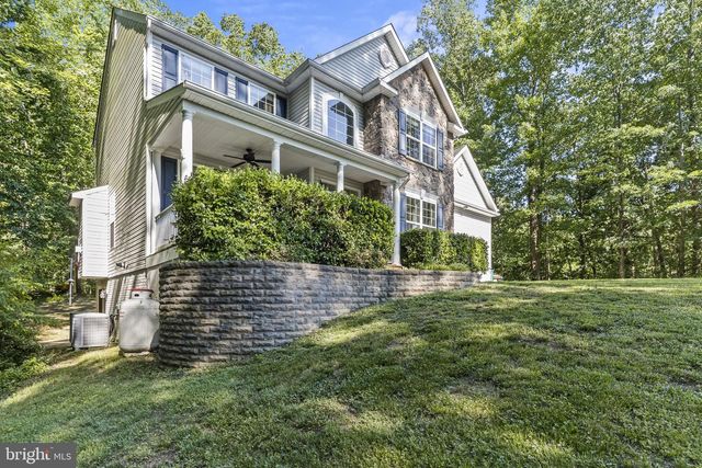 2037 BAYTHORNE RD, Prince Frederick, MD 20678