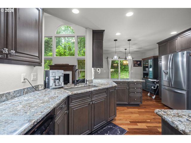 34605 Ne SHAMROCK SLOPE Rd, Battle Ground, WA 98604
