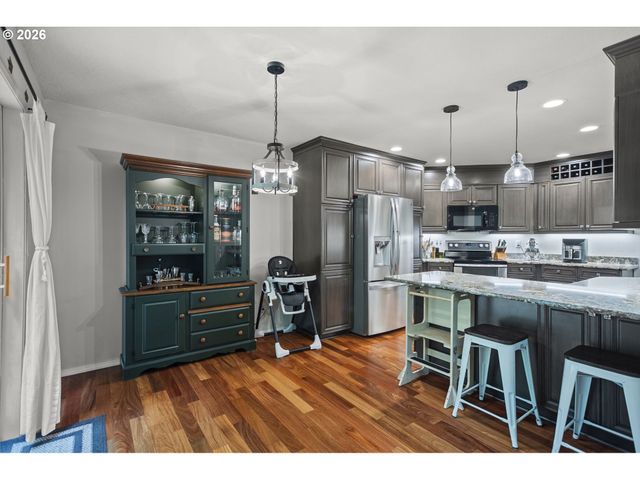 34605 Ne SHAMROCK SLOPE Rd, Battle Ground, WA 98604