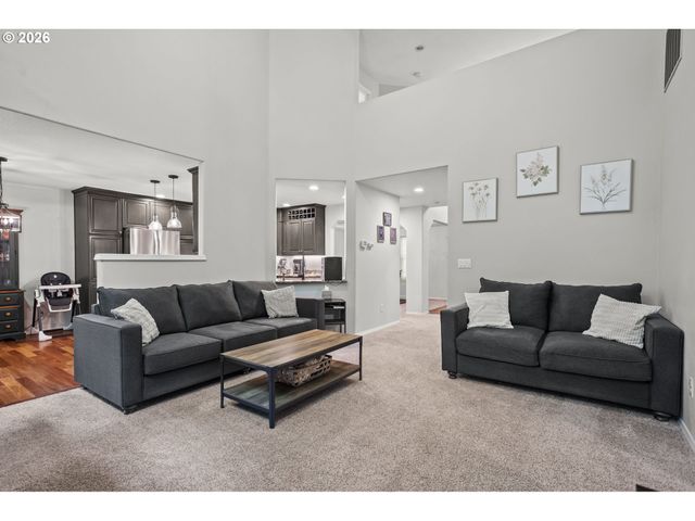 34605 Ne SHAMROCK SLOPE Rd, Battle Ground, WA 98604