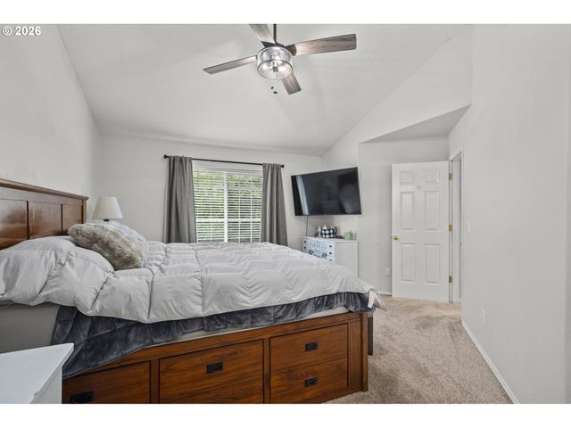 34605 Ne SHAMROCK SLOPE Rd, Battle Ground, WA 98604