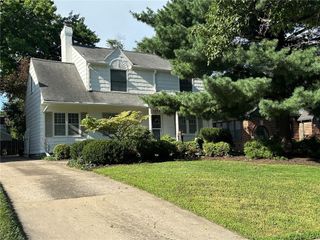 1251 W 71st Terrace, Kansas City, MO 64114