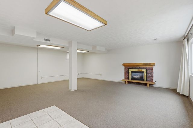 5804 W Holyoke Ave, Spokane, WA 99208