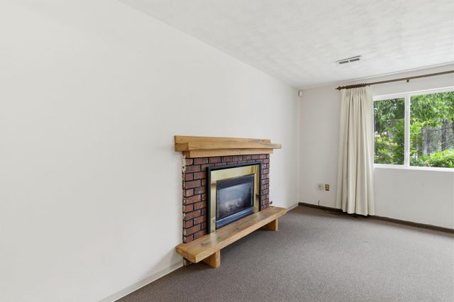 5804 W Holyoke Ave, Spokane, WA 99208