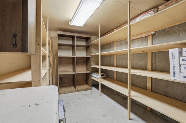 5804 W Holyoke Ave, Spokane, WA 99208