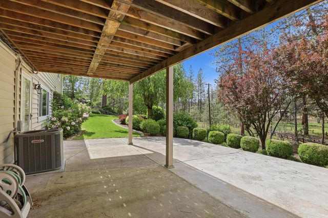 5804 W Holyoke Ave, Spokane, WA 99208