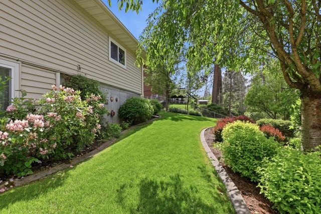 5804 W Holyoke Ave, Spokane, WA 99208