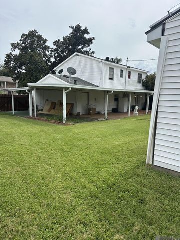 440 Holy Cross Place, Kenner, LA 70065