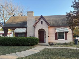 2600 COLONIAL, Waco, TX 76707