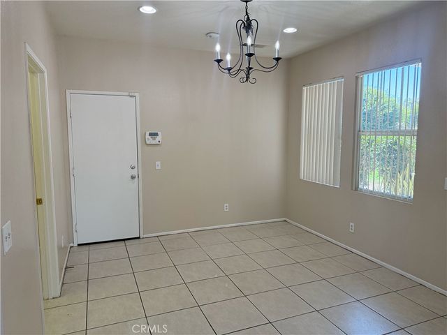 6569 Gladiola, Corona, CA 92880