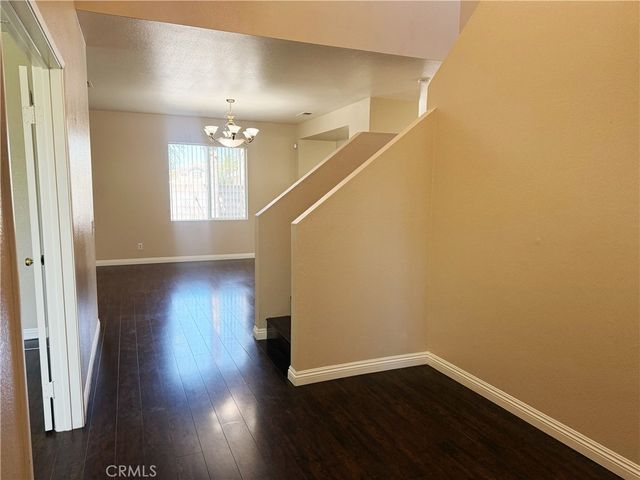 6569 Gladiola, Corona, CA 92880