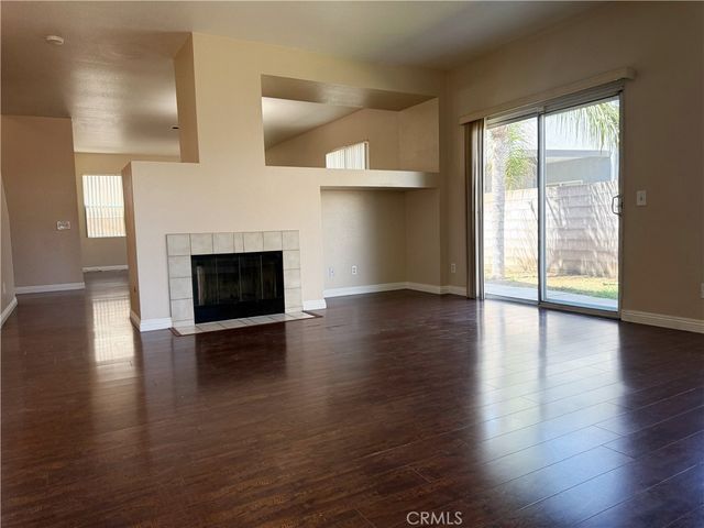 6569 Gladiola, Corona, CA 92880
