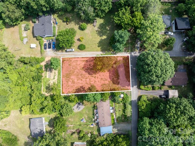 25 John Myra Avenue, Black Mountain, NC 28711