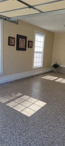 100 Sweetbriar LN, Suffolk, VA 23435