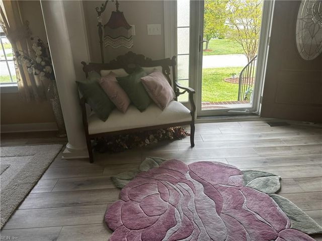 100 Sweetbriar LN, Suffolk, VA 23435