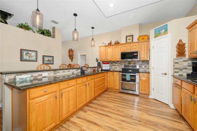 8822 NW 170TH STREET, Alachua, FL 32615