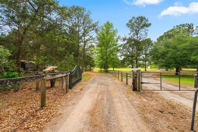 8822 NW 170TH STREET, Alachua, FL 32615
