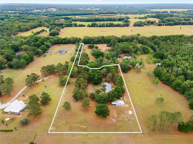 8822 NW 170TH STREET, Alachua, FL 32615