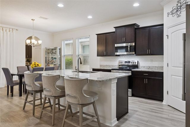 9462 KOMIKA LANE, Winter Garden, FL 34787