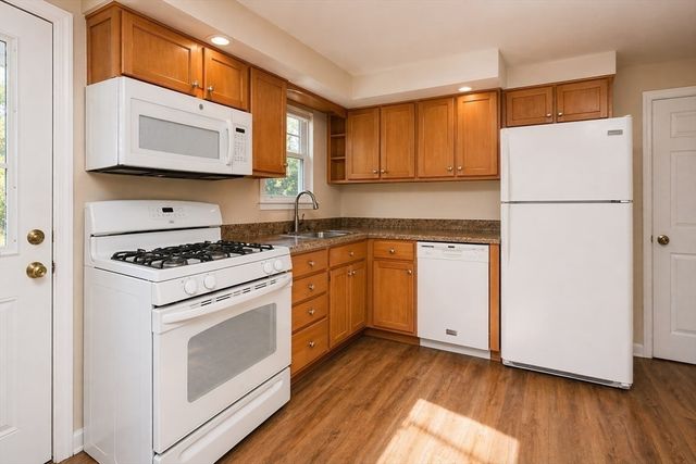 19 Clark St, Randolph, MA 02368