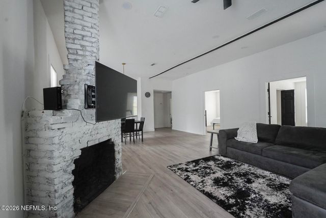 1145 E 14TH Street, Jacksonville, FL 32206